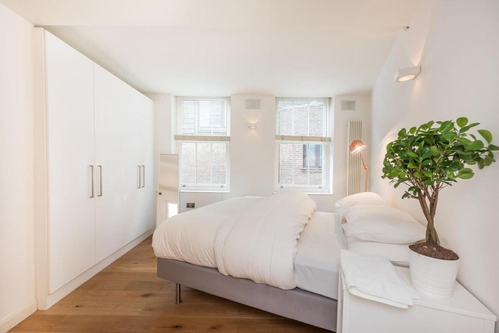 Fantastic 1 Bedroom Flat Leicester Square West End Лондон Экстерьер фото