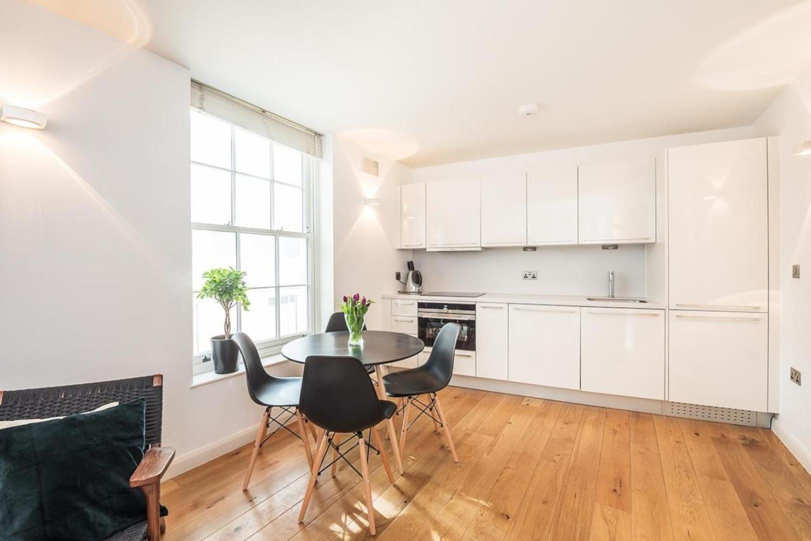 Fantastic 1 Bedroom Flat Leicester Square West End Лондон Экстерьер фото