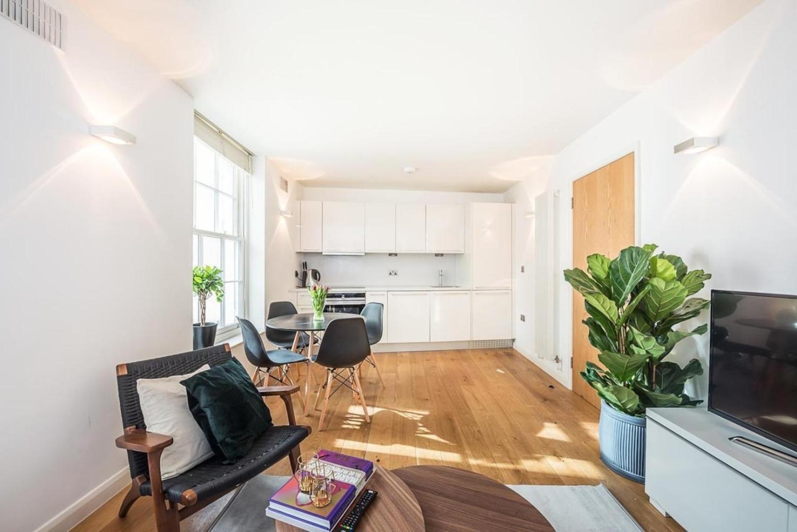 Fantastic 1 Bedroom Flat Leicester Square West End Лондон Экстерьер фото